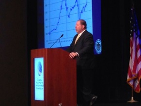 William Strauss, senior economist and economic adviser for the Federal Reserve Bank of Chicago, provided a wide-ranging overview of the global economy.